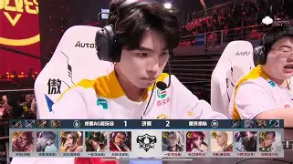  预选赛巅峰对决！剑门火狐队守住胜果钱塘青龙队，网球赛场再起波澜；回归即成焦点