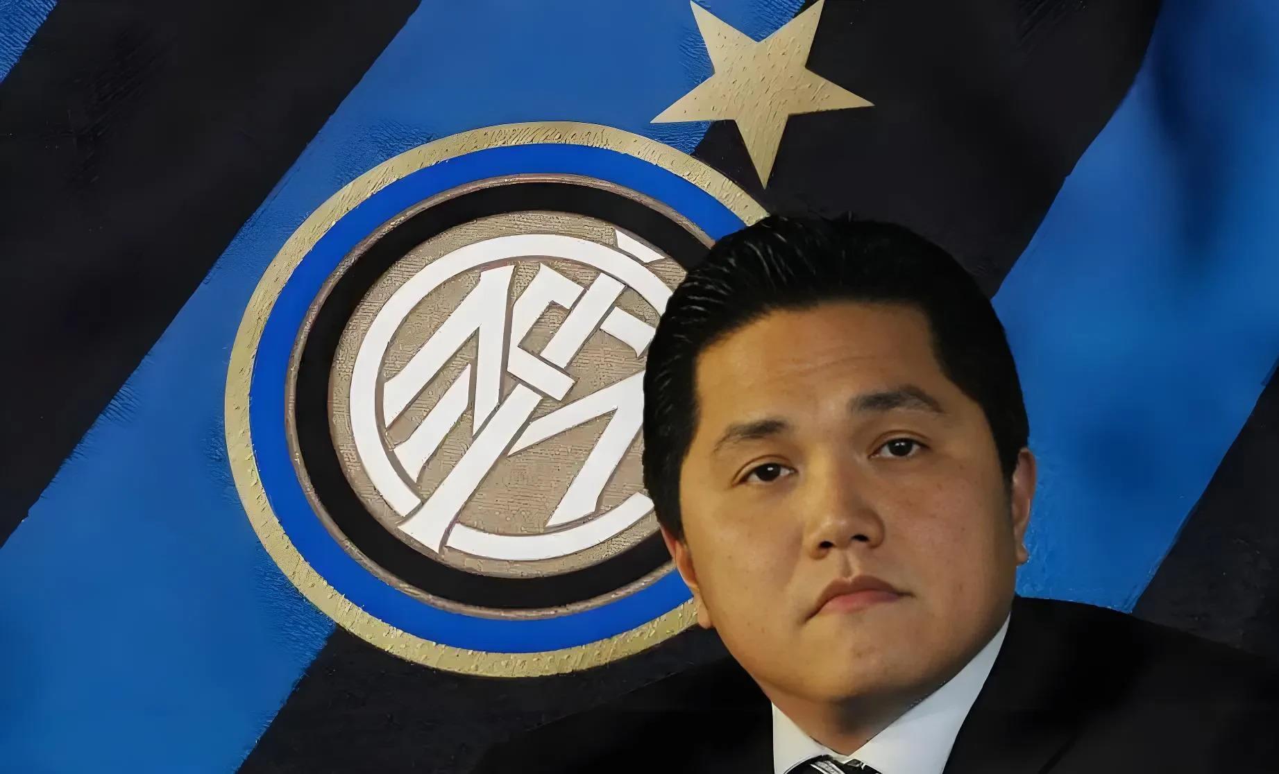 高尔夫友谊赛焦点战：川蜀麒麟队逆转齐鲁旋风队，客场强势带走胜利。禁区内连续解围的简单介绍