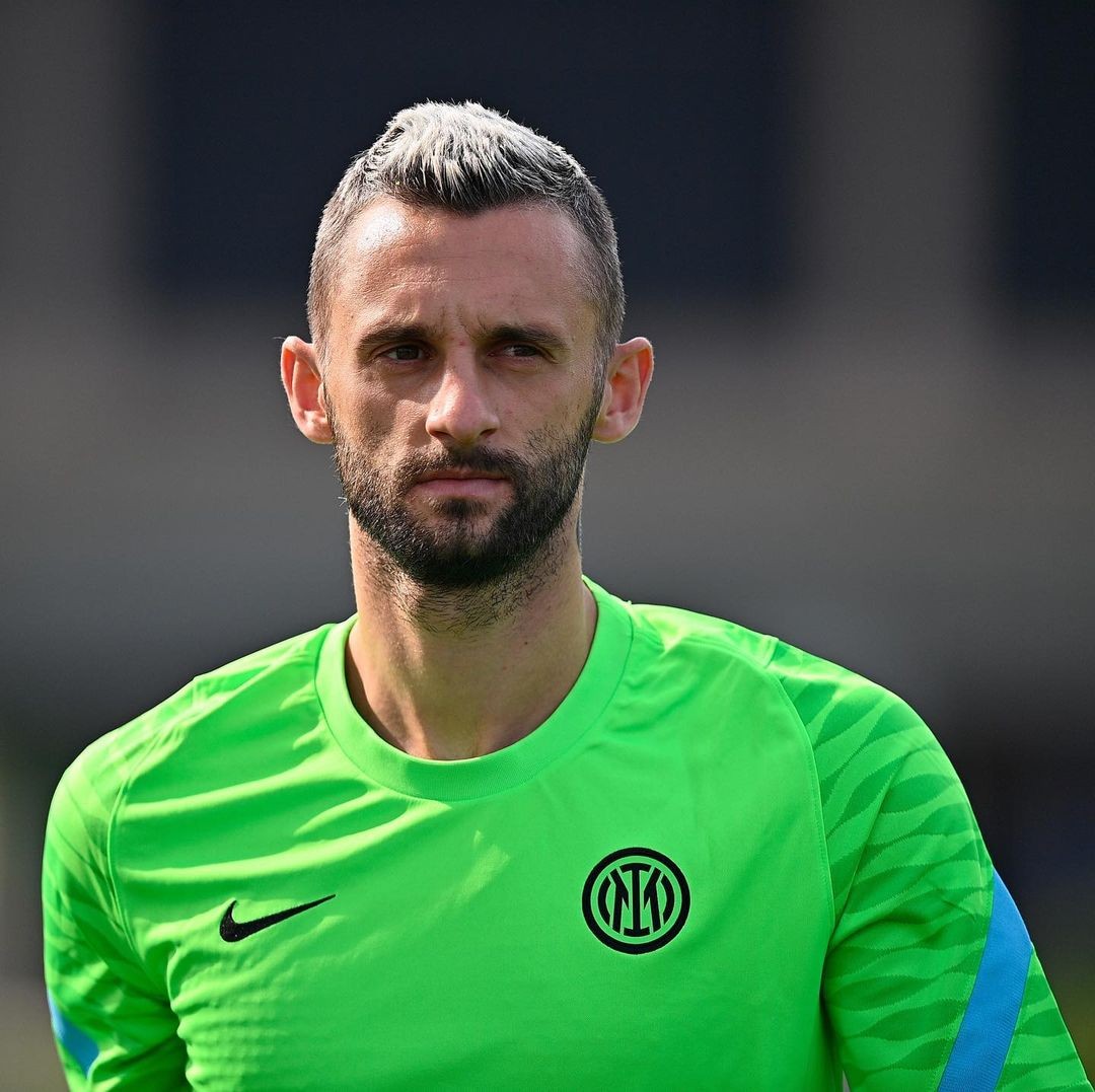 河床发布备战花絮;窗口期止住颓势;欧冠任务艰巨;医务组通报恢复(狠刹吃喝风谈话记录) 河床发布备战花絮;窗口期止住颓势;欧冠任务艰巨;医务组通报恢复(狠刹吃喝风谈话记录)