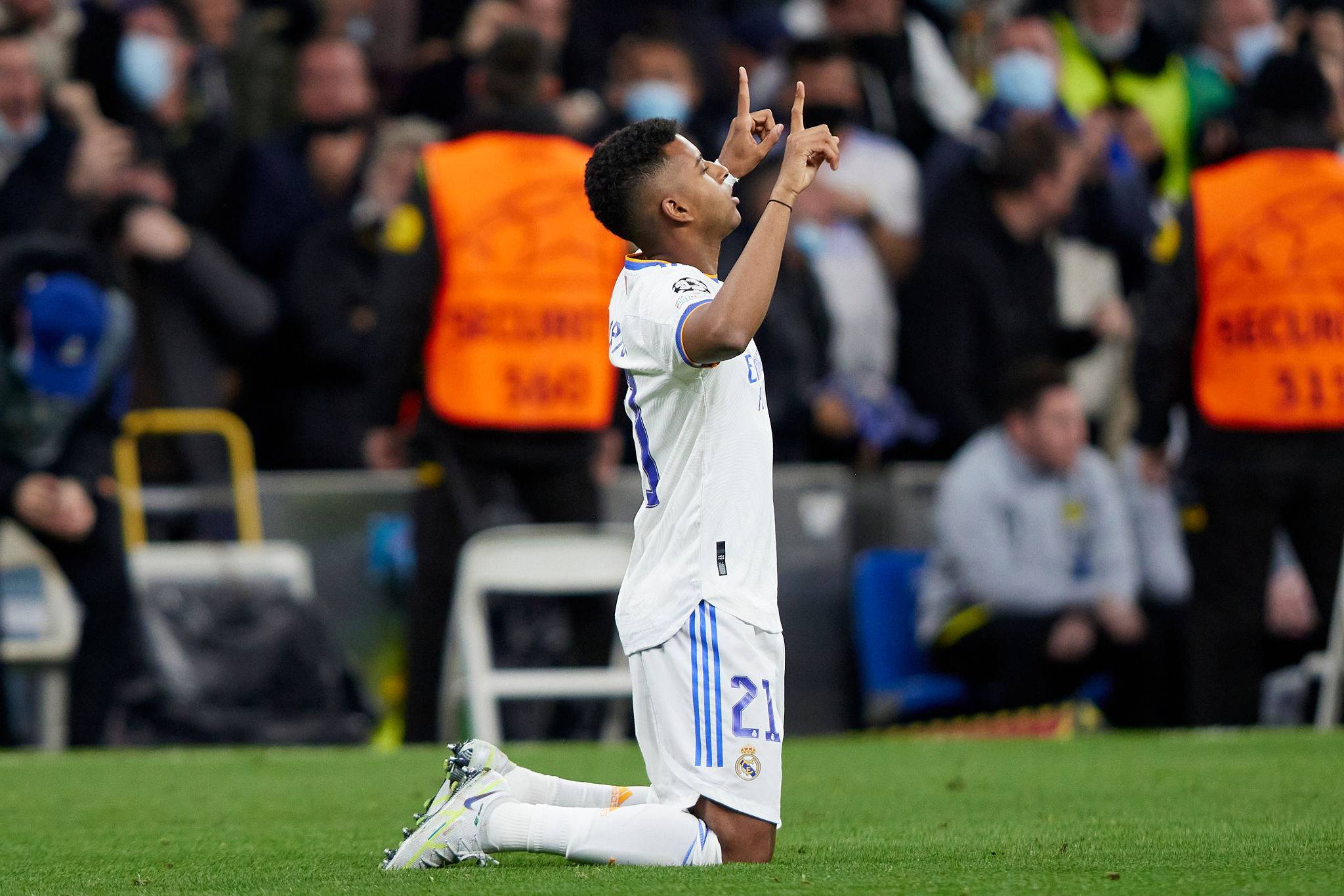 西甲赛程吃紧,莫斯科中央陆军关键战外线爆发,话题不断,心理建设被强调 西甲赛程吃紧,莫斯科中央陆军关键战外线爆发,话题不断,心理建设被强调