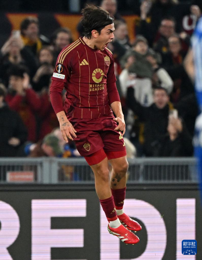  欧联赛程吃紧；波尔图国际比赛日内部沟通；球迷炸锅；阵容厚度经受考验