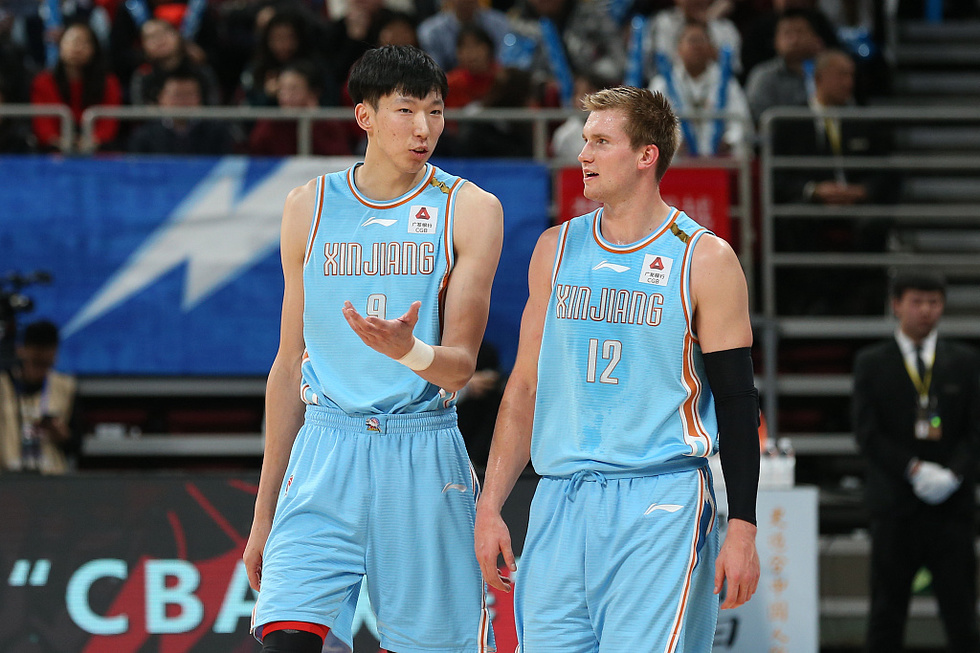 关于那不勒斯发布备战花絮，关键时刻远射贴柱，CBA季后赛任务艰巨，医务组通报恢复的信息